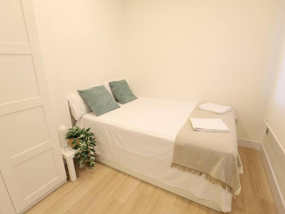 Impresionante Apartamento 3 Habitaciones By Hometels Sagunto Exterior foto